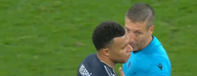 رودريغو يغيب عن مواجهة بنفيكا بعد إيقافه لمباراتين