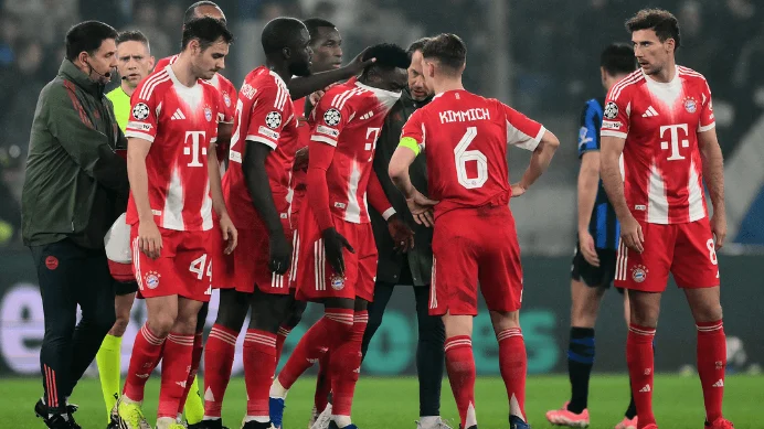 غيابات بايرن ميونيخ ديفيس وموسيالا بسبب الإصابة