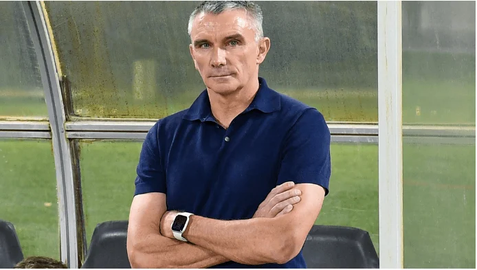 الوداد يعلن التعاقد مع المدرب باتريس كارتيرون