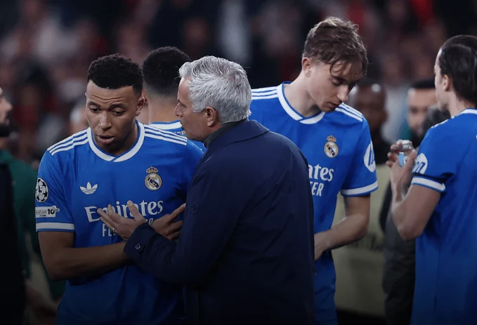 عودة مورينيو إلى ريال مدريد