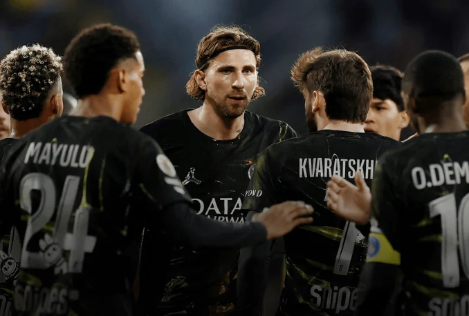 باريس يحرز لقب الدوري الفرنسي للمرة الـ14