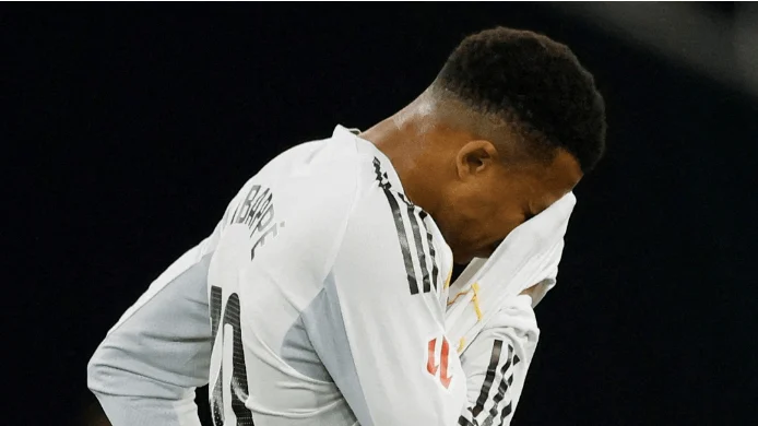 مبابي يغيب عن تشكيلة ريال مدريد لمواجهة برشلونة